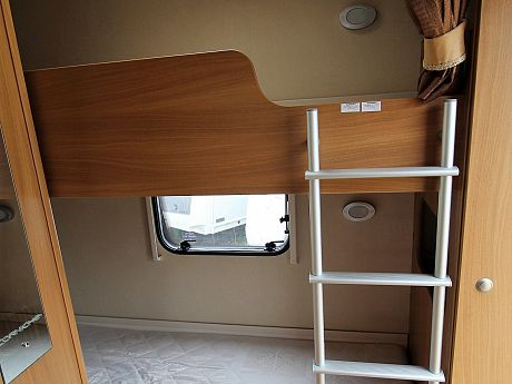 Swift Corniche 18/6 - 2011 image