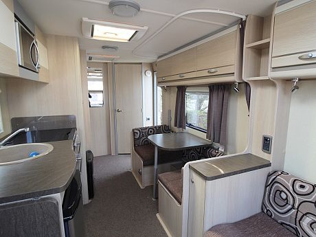 Swift Sterling Eccles Sport 585 2012 image