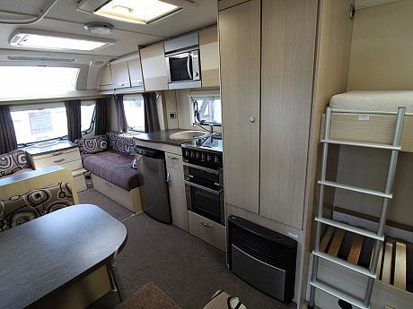 Swift Sterling Eccles Sport 585 2012 image