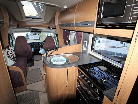 Auto-Trail Apache 632 - 2013 image