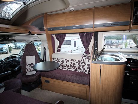 Auto-Trail Apache 632 - 2013 image