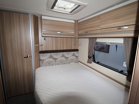 Sterling  Eccles Sport 554 - 2013 image