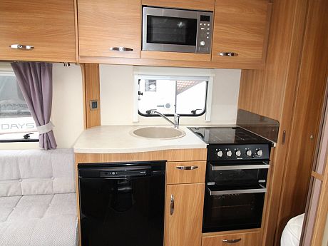 Swift Ace Statesman - 2013 image