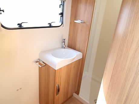 Bailey Pursuit 430 - 2014 image