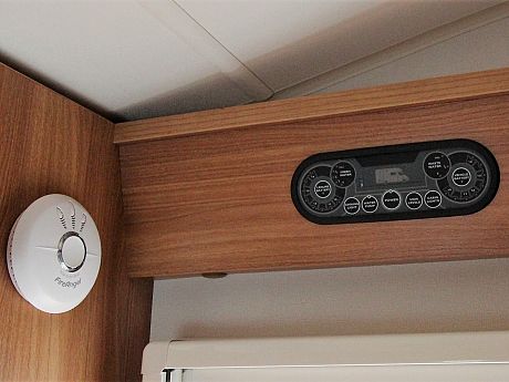 Swift Escape 644   - 2014 image