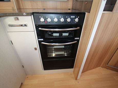 Bailey Autograph Approach 740 - 2015 image