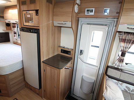 Bailey Autograph Approach 740 - 2015 image