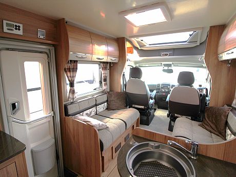 Bailey Autograph Approach 740 - 2015 image