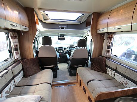 Bailey Autograph Approach 740 - 2015 image