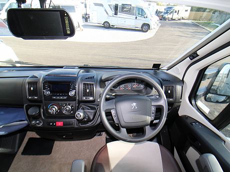 Bailey Autograph Approach 740 - 2015 image