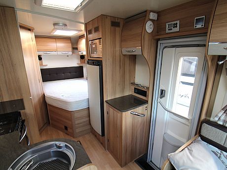 Bailey Autograph Approach 740 - 2015 image