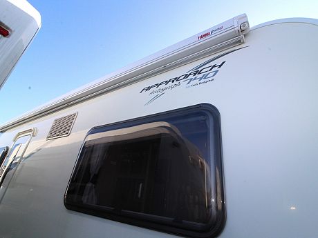 Bailey Autograph Approach 740 - 2015 image