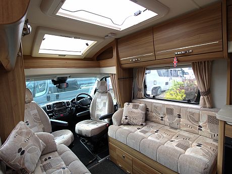 Elddis Majestic 155 - 2015 image