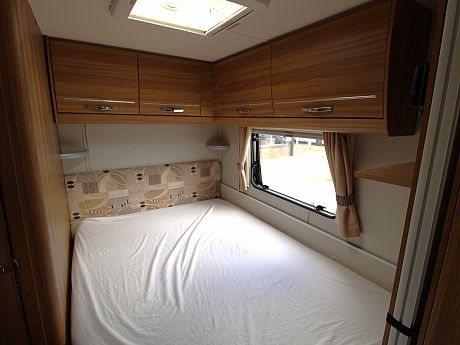 Elddis Majestic 155 - 2015 image