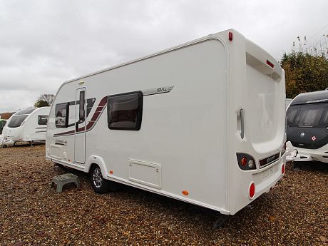 Swift Corniche 19/4 2015 image