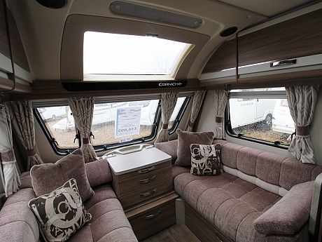 Swift Corniche 19/4 2015 image