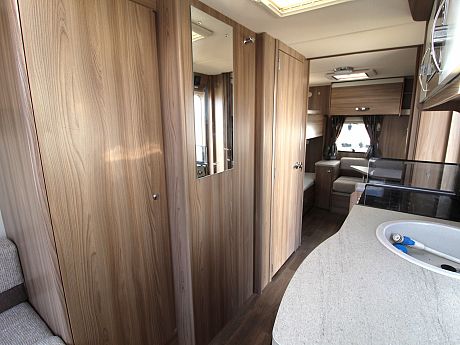 Swift Ace Viscount - 2015 image