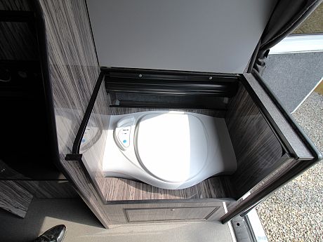 VW Leisuredrive Vivanti - 2015 image