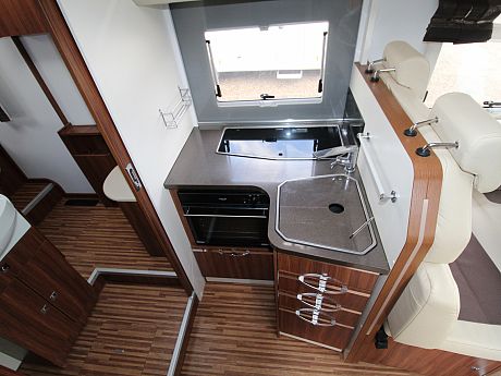 Adria Matrix SBC 687 - 2016 image