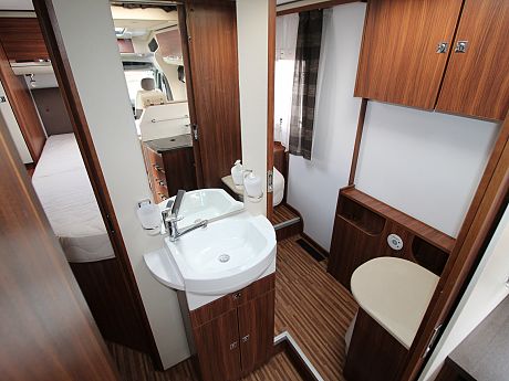 Adria Matrix SBC 687 - 2016 image
