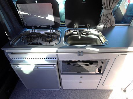 VW Bilbo Celex T30 LWB- 2016 image