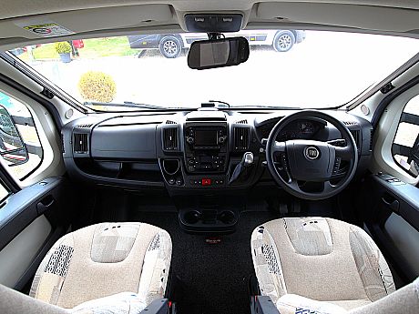 Swift Lifestyle 686 - 2016 image