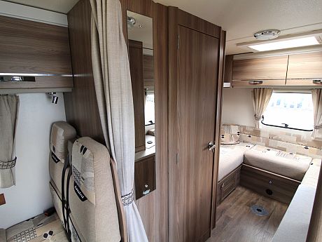 Swift Lifestyle 686 - 2016 image