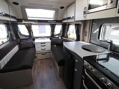 Swift Celebration 580 2016 image