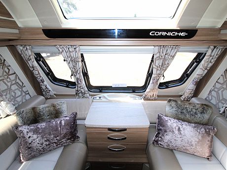 Swift Corniche 17/4 - 2016 image