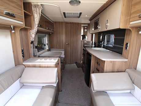 Swift Corniche 17/4 - 2016 image