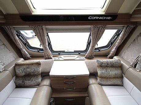 Swift Corniche 17/4 -2016 image