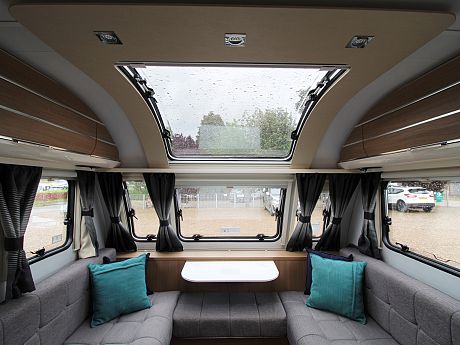 Adria Adora Thames 613 UT 2017 image