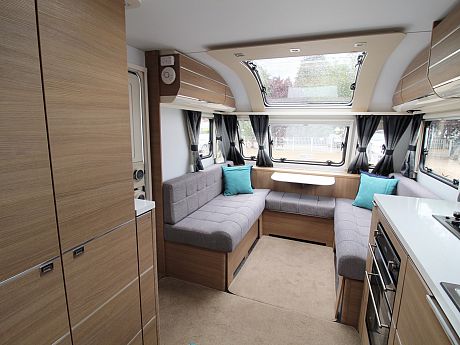 Adria Adora Thames 613 UT 2017 image