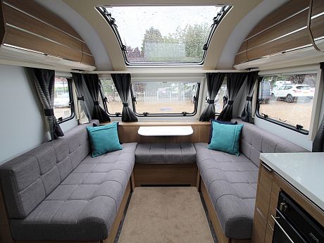 Adria Adora Thames 613 UT 2017 image