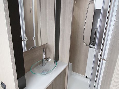 Adria Adora Thames 613 UT 2017 image