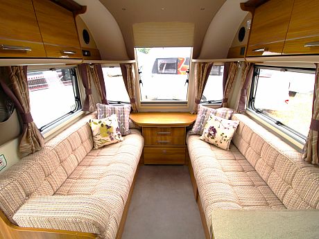 Bailey Unicorn Pamplona - 2017 image