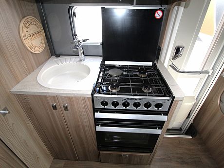 Bessacarr 424 - 2017 (66191) image