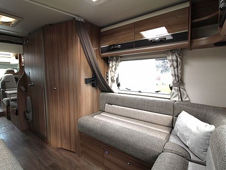 Bessacarr 496 Hi-Style - 2017 image