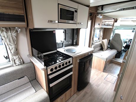 Bessacarr 496 Hi-Style - 2017 image