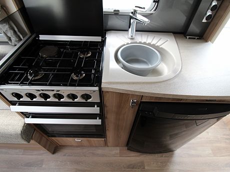 Bessacarr 496 Hi-Style - 2017 image