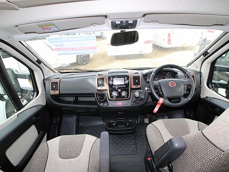 Bessacarr 496 Hi-Style - 2017 image