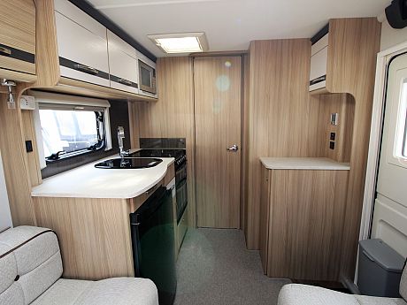 Coachman Pastiche 545 - 2017 image
