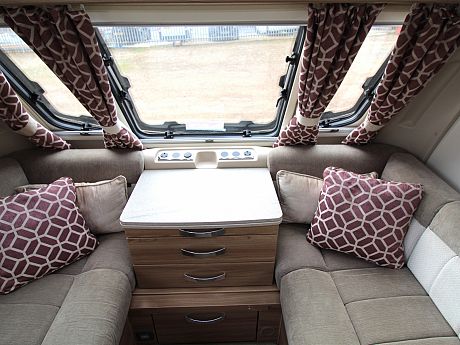 Swift Conqueror 580 - 2017 image