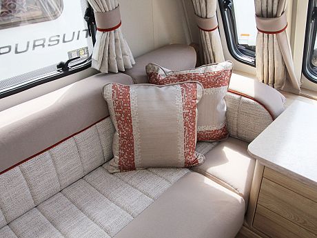 Elddis Supreme 482 2017 image