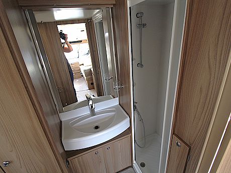 Swift Corniche 15/2 - 2017 image