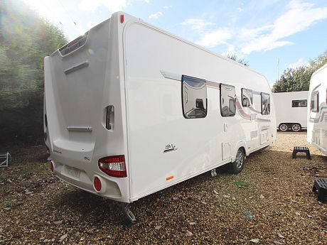 Swift Corniche 19/4 2017 image