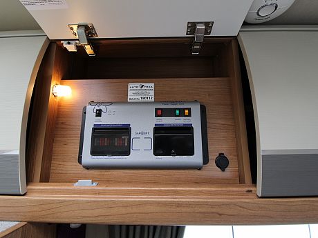 Auto-Trail Tracker EKS - 2018 image