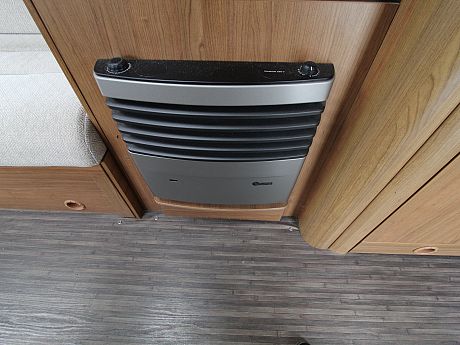 Auto-Trail Tracker EKS - 2018 image