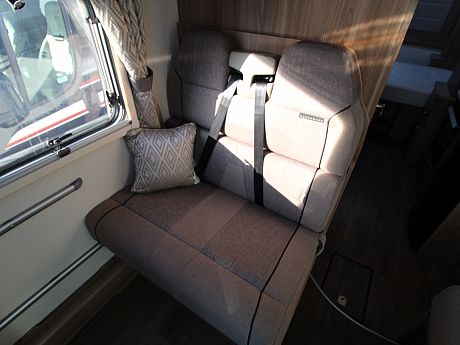 Swift Bessacarr 494 Luxe - 2018 image