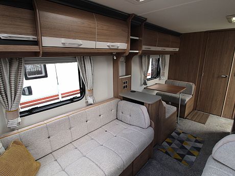 Coachman VIP 520 - 2018 image